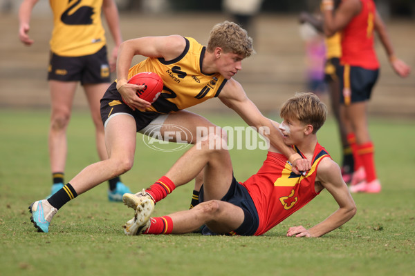 Marsh AFL Championships U16 Boys 2024 - South Australia v Western Australia - A-51184191