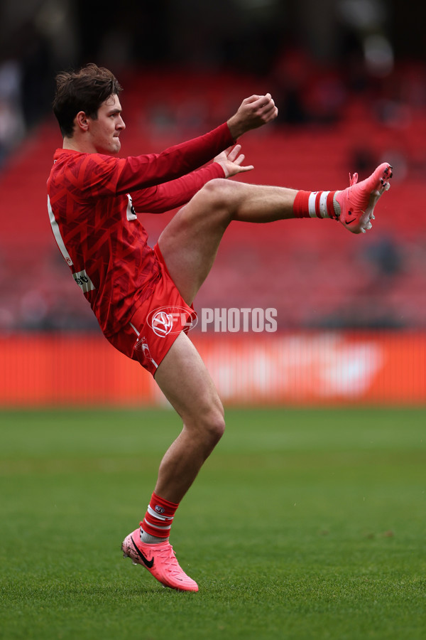 AFL 2024 Round 15 - GWS v Sydney - A-51189674