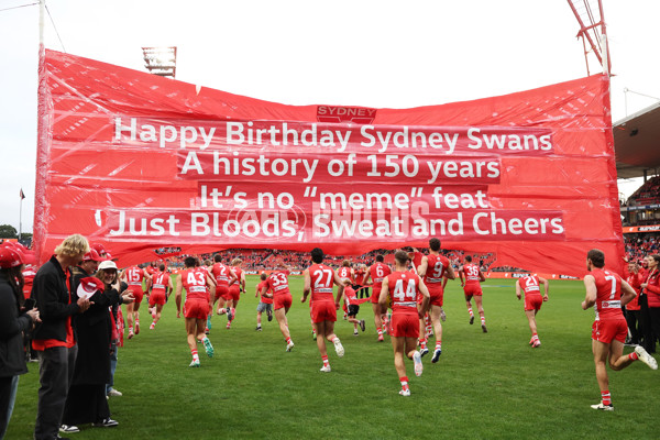 AFL 2024 Round 15 - GWS v Sydney - A-51190969