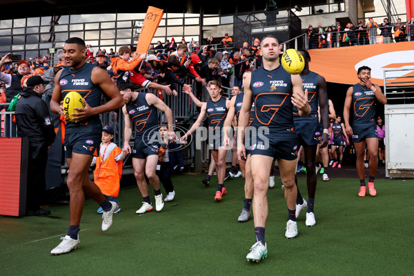 AFL 2024 Round 15 - GWS v Sydney - A-51190973