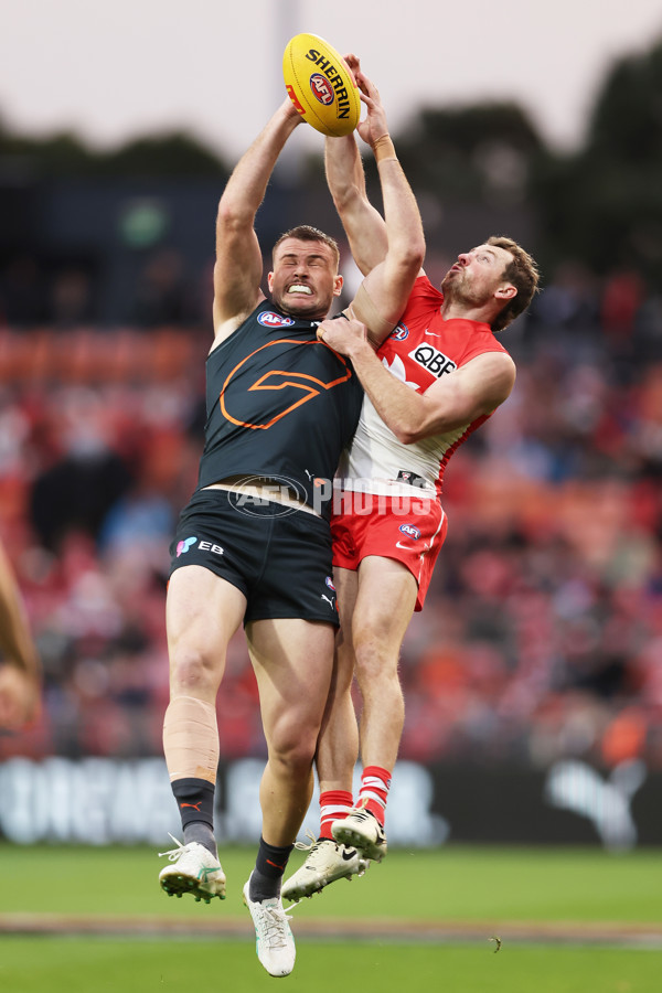 AFL 2024 Round 15 - GWS v Sydney - A-51192070