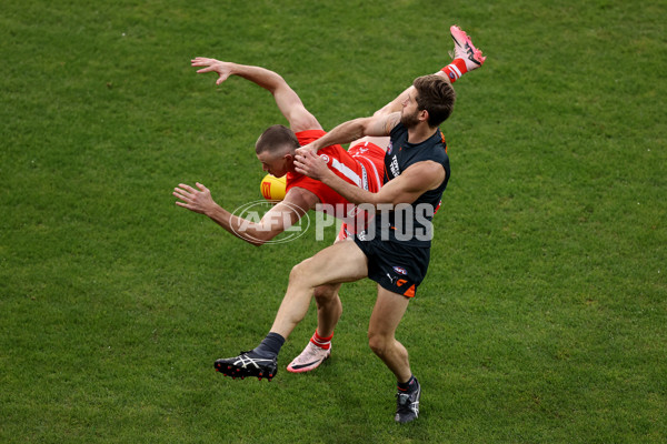 AFL 2024 Round 15 - GWS v Sydney - A-51192079