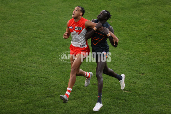 AFL 2024 Round 15 - GWS v Sydney - A-51192080