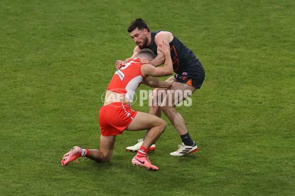 AFL 2024 Round 15 - GWS v Sydney - A-51193808