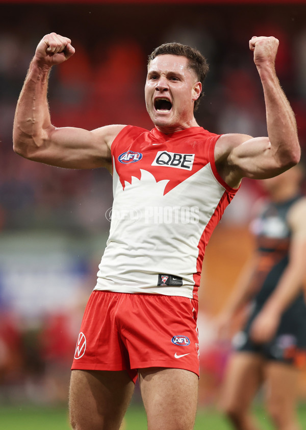 AFL 2024 Round 15 - GWS v Sydney - A-51193835