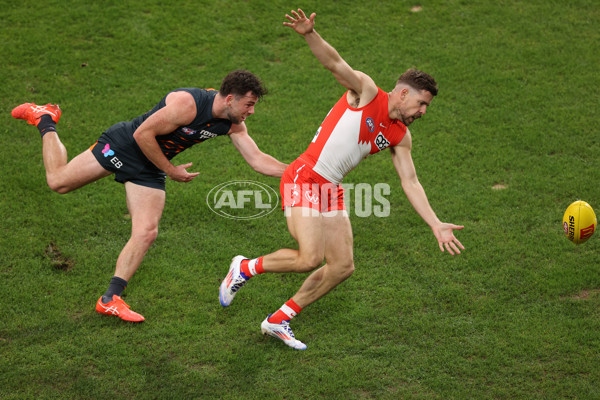 AFL 2024 Round 15 - GWS v Sydney - A-51194881