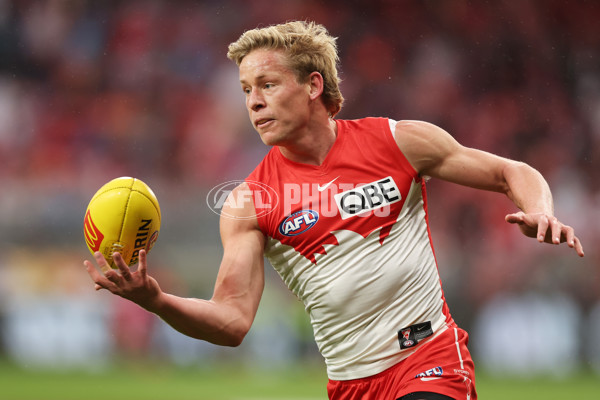 AFL 2024 Round 15 - GWS v Sydney - A-51194975