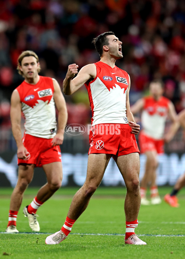 AFL 2024 Round 15 - GWS v Sydney - A-51196758