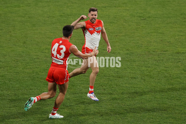 AFL 2024 Round 15 - GWS v Sydney - A-51196778