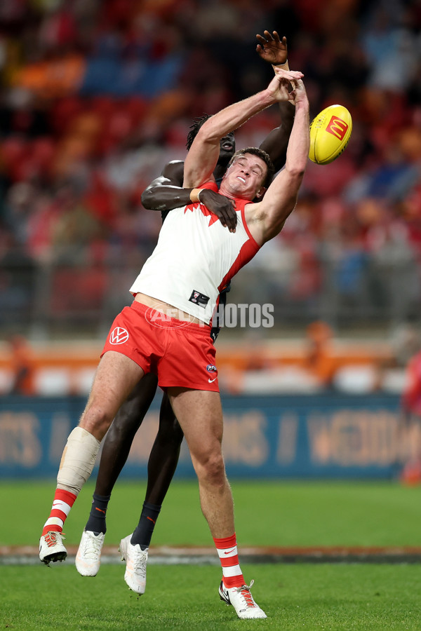 AFL 2024 Round 15 - GWS v Sydney - A-51197228