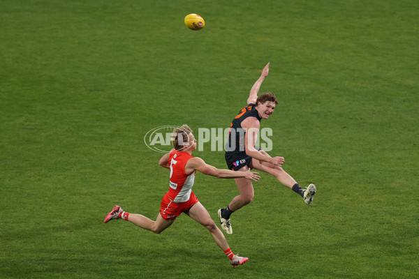 AFL 2024 Round 15 - GWS v Sydney - A-51197258