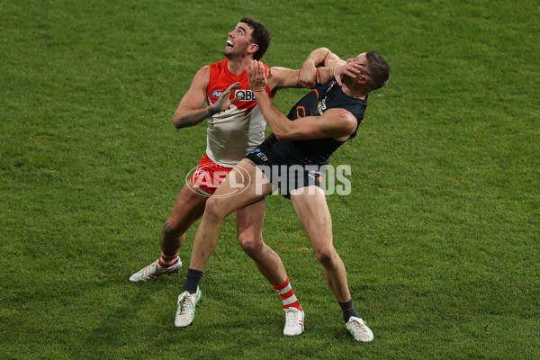 AFL 2024 Round 15 - GWS v Sydney - A-51197302