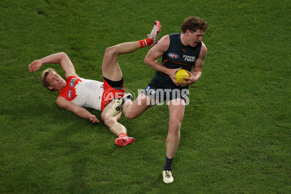 AFL 2024 Round 15 - GWS v Sydney - A-51199701