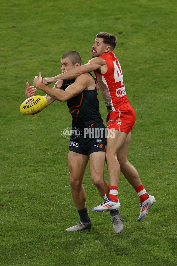 AFL 2024 Round 15 - GWS v Sydney - A-51199718