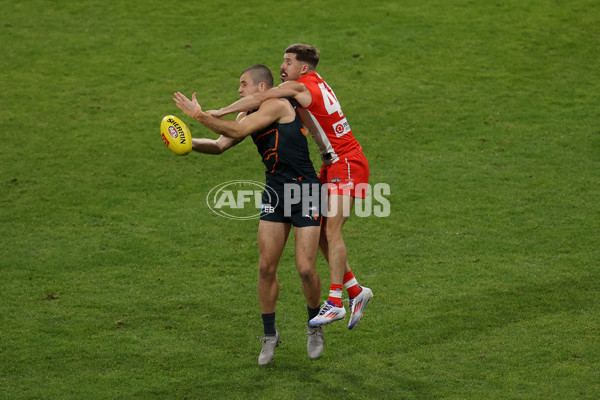 AFL 2024 Round 15 - GWS v Sydney - A-51199720