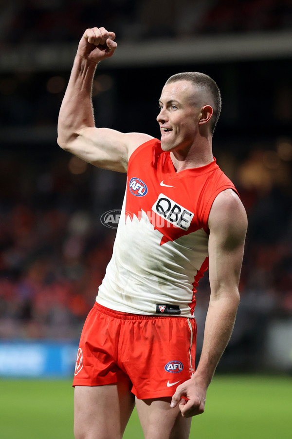 AFL 2024 Round 15 - GWS v Sydney - A-51200057