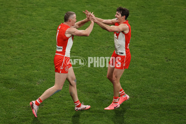 AFL 2024 Round 15 - GWS v Sydney - A-51200115