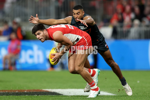 AFL 2024 Round 15 - GWS v Sydney - A-51202398