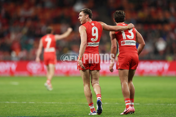 AFL 2024 Round 15 - GWS v Sydney - A-51203016