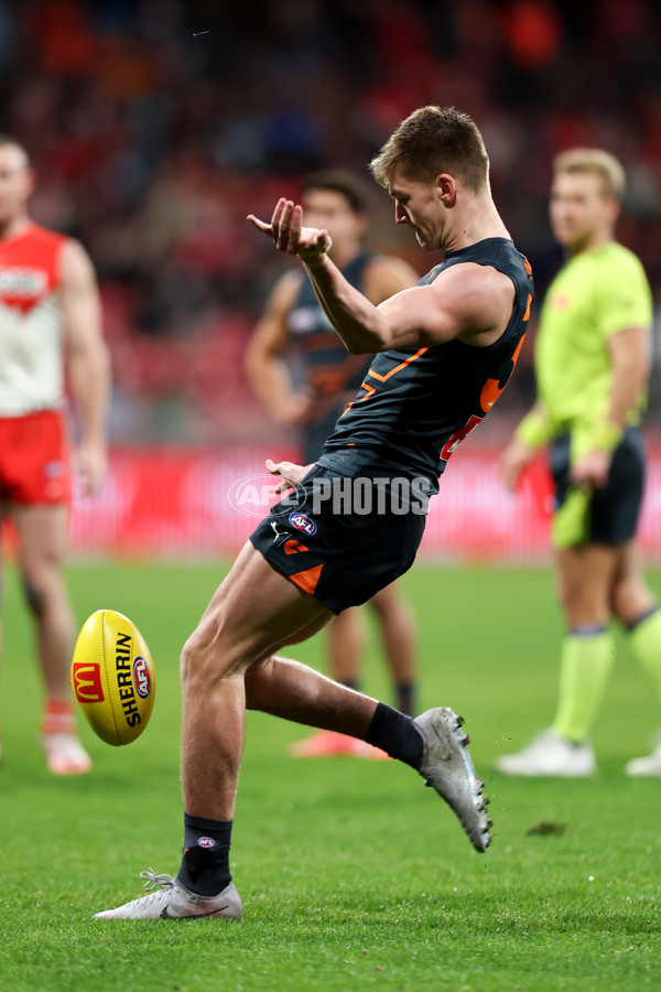 AFL 2024 Round 15 - GWS v Sydney - A-51203044