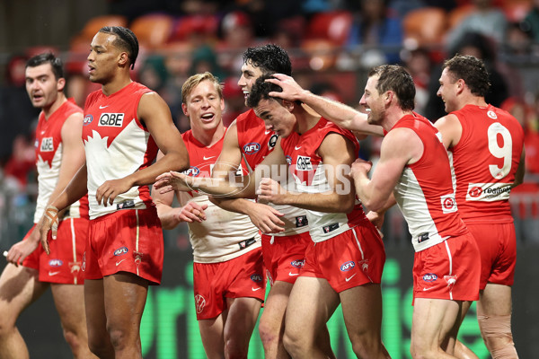 AFL 2024 Round 15 - GWS v Sydney - A-51205647