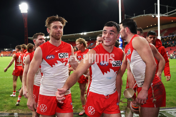 AFL 2024 Round 15 - GWS v Sydney - A-51205804