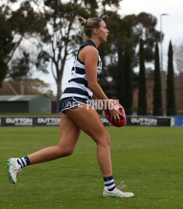 VFLW 2024 Round 14 - Essendon v Geelong - A-51208632