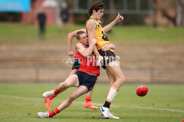 Marsh AFL Championships U16 Boys 2024 - South Australia v Western Australia - A-51217103