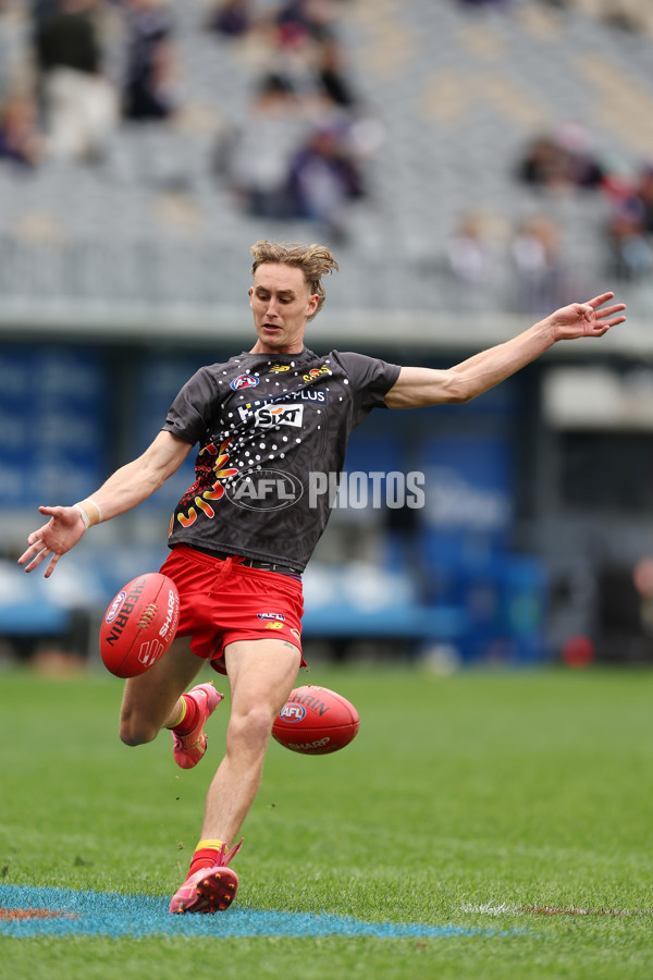 AFL 2024 Round 15 - Fremantle v Gold Coast - A-51222940