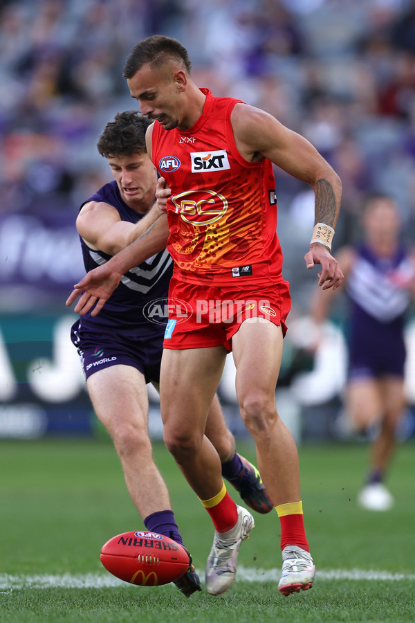 AFL 2024 Round 15 - Fremantle v Gold Coast - A-51226269