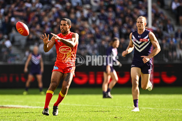 AFL 2024 Round 15 - Fremantle v Gold Coast - A-51228254