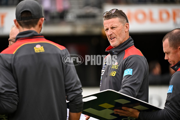 AFL 2024 Round 15 - Fremantle v Gold Coast - A-51230743