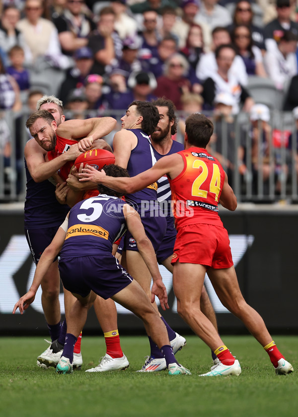 AFL 2024 Round 15 - Fremantle v Gold Coast - A-51231225