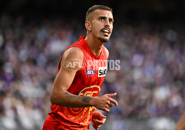 AFL 2024 Round 15 - Fremantle v Gold Coast - A-51233833