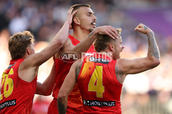 AFL 2024 Round 15 - Fremantle v Gold Coast - A-51235768