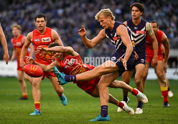 AFL 2024 Round 15 - Fremantle v Gold Coast - A-51236429