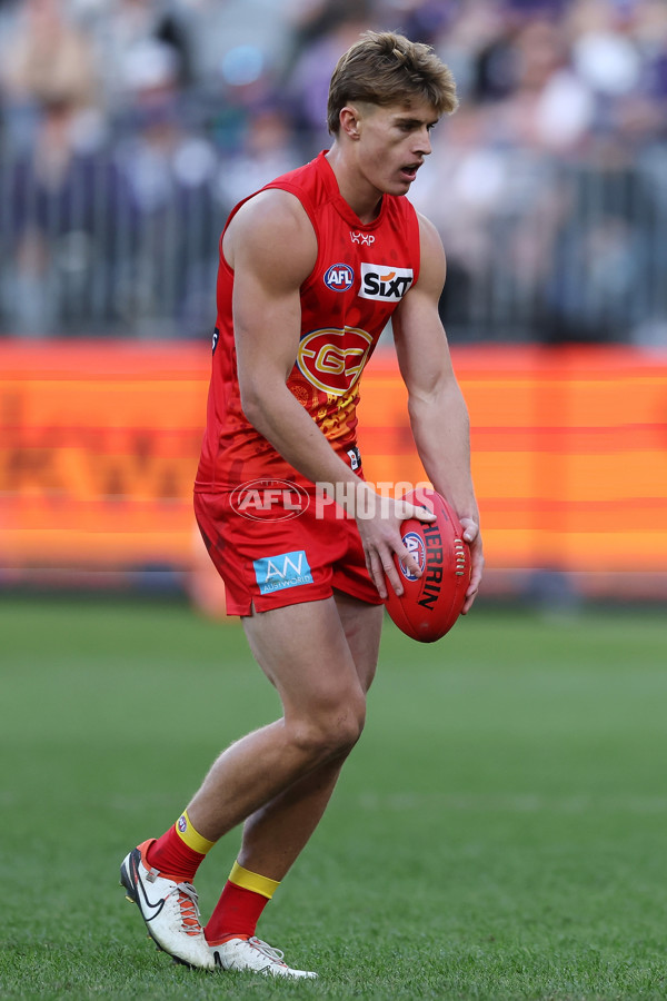 AFL 2024 Round 15 - Fremantle v Gold Coast - A-51238946