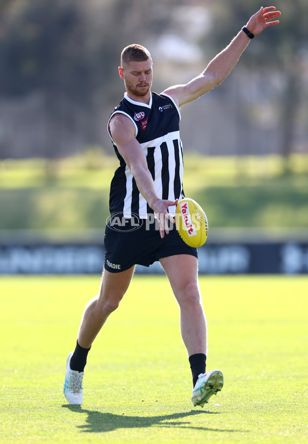 AFL 2024 Training - Essendon 280624 - A-51399608