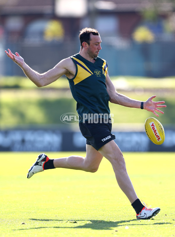 AFL 2024 Training - Essendon 280624 - A-51399618