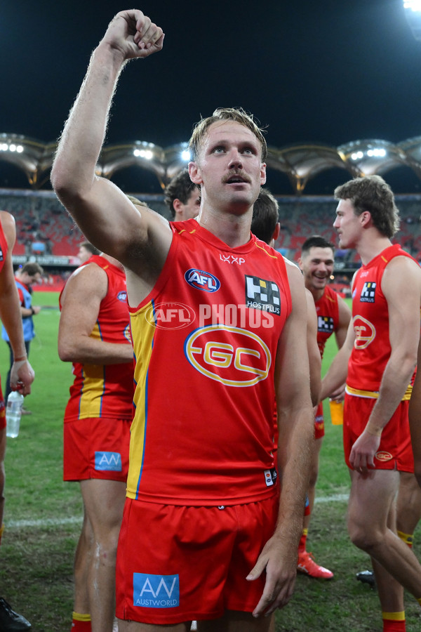 AFL 2024 Round 16 - Gold Coast v Collingwood - A-51454316