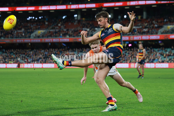 AFL 2024 Round 16 - Adelaide v GWS - A-51458215