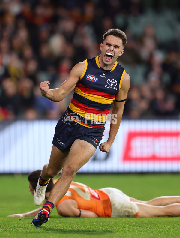 AFL 2024 Round 16 - Adelaide v GWS - A-51463945