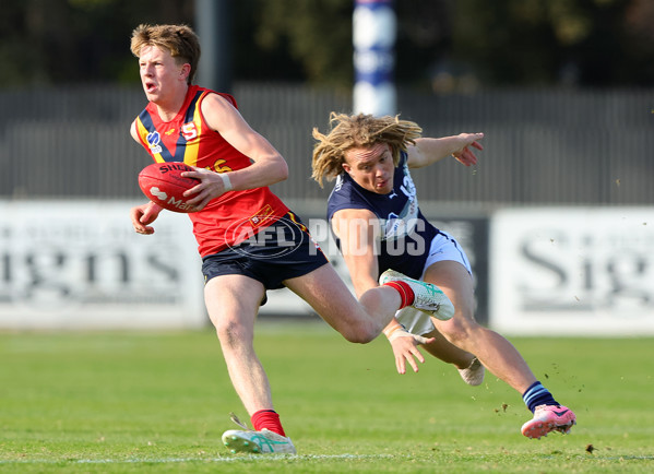 Marsh AFL Championships U18 Boys 2024 - South Australia v Vic Metro - A-51469555