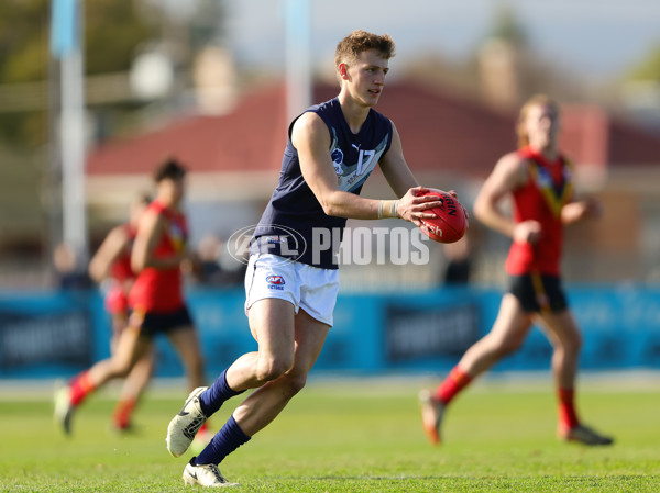 Marsh AFL Championships U18 Boys 2024 - South Australia v Vic Metro - A-51469582