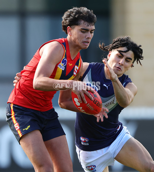 Marsh AFL Championships U18 Boys 2024 - South Australia v Vic Metro - A-51472319