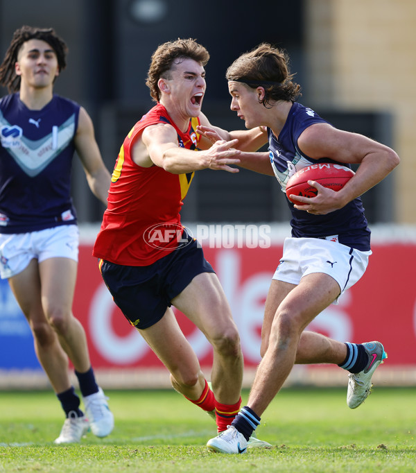 Marsh AFL Championships U18 Boys 2024 - South Australia v Vic Metro - A-51474852