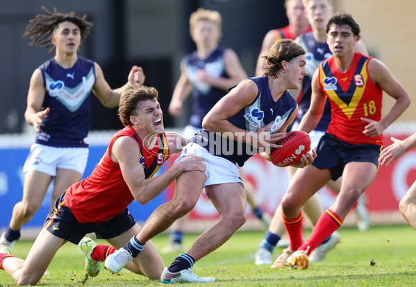 Marsh AFL Championships U18 Boys 2024 - South Australia v Vic Metro - A-51474866