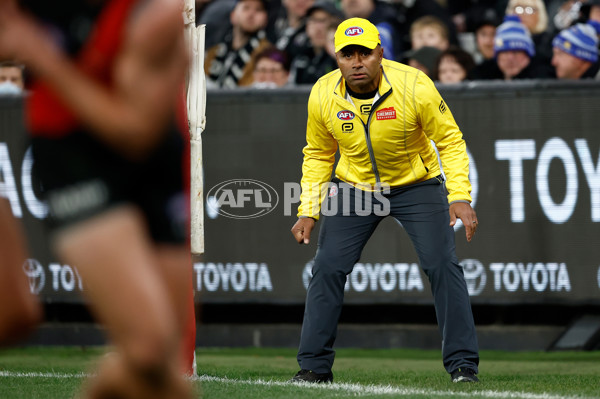 AFL 2024 Round 17 - Collingwood v Essendon - A-51618928