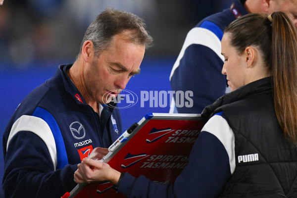 AFL 2024 Round 17 - North Melbourne v Gold Coast - A-51630738