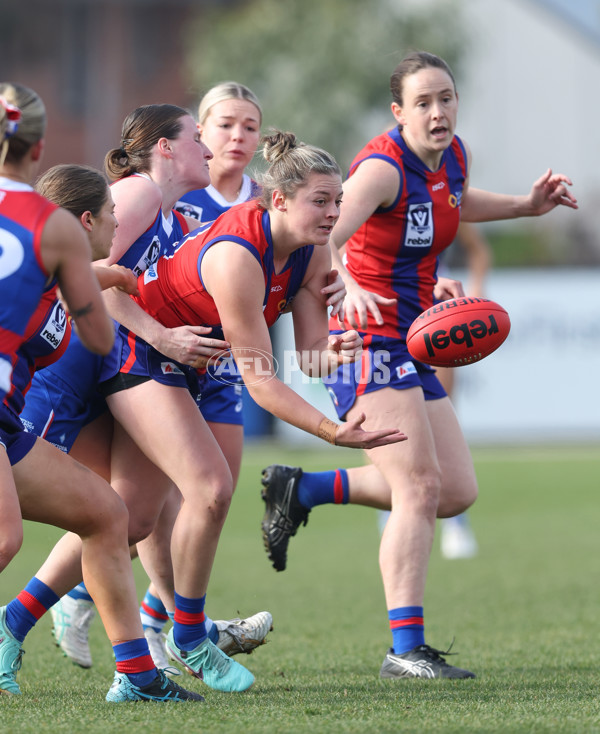 VFLW 2024 First Semi Final - Western Bulldogs v Port Melbourne - A-51642071